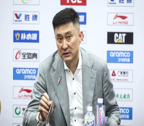 赢一场就飘了杜锋又玩阴阳怪气,采访暗戳赵睿周琦或内涵许利民