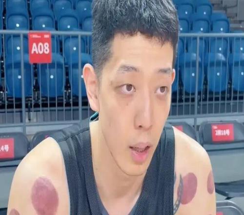 CBA双子星命运天差地别！一次内讧，改写贺希宁与沈梓捷人生轨迹
