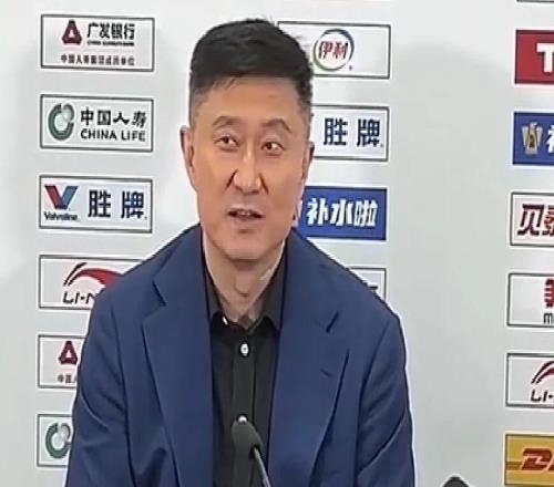 北京男篮8873战胜广东晋级四强，半决赛对阵上海杜锋直言没遗憾