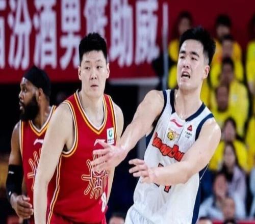 广东宏远早报！北控想要徐杰导致王少杰谈判破裂，张文逸被通知离队，焦泊乔不会离开广东男篮，萨林杰申请降薪留队