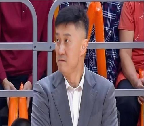 打脸！杜锋：没遗憾广东队官方：有遗憾！这么不给杜指导面子