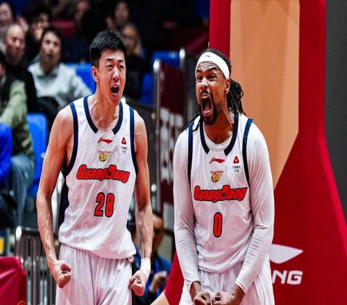 王少杰离队！杜锋丢失3个中锋广东内线无人，朱芳雨仅剩1个办法