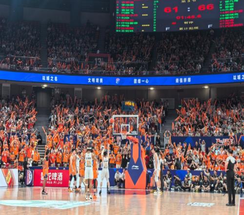 CBA:北京客胜上海追平总比分,周琦11分10板+陈盈俊26分