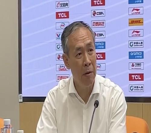 许利民：防守上海重点是不让古德温起速，只要尽力输了也不遗憾
