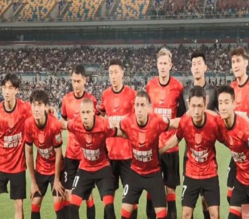 足球报：蓉城与蓉酒公司达成赞助合作，赞助金额8000多万元