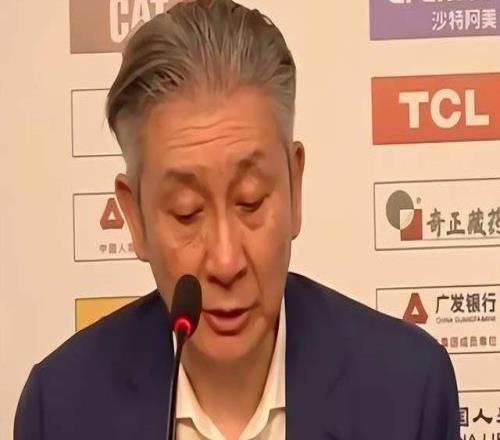 广厦为何轻松击败深圳王博盛赞细节做得好，郑永刚拿伤病说事儿