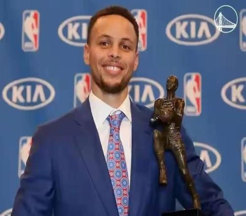 历史上最炸裂的3个MVP:乔丹奥尼尔榜上有名,现役仅库里入选!