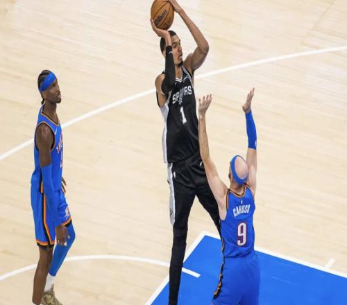 一战创10大NBA纪录！上帝真偏心，创造出文班这样的怪物