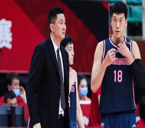 广东男篮：杜润旺将进行手术治疗，麦考尔降薪续约被拒，两小将赴美进行特训