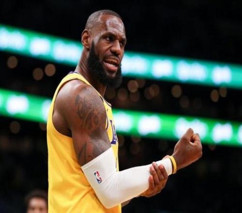 没当季最佳阵队友赢球数榜：詹姆斯独一档！科比、库里很靠后！