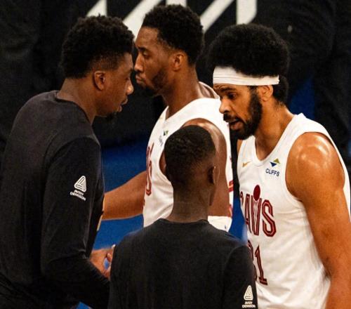 22！6！连续2场被布伦森打爆！哈登承认吧你早已不是18年的MVP