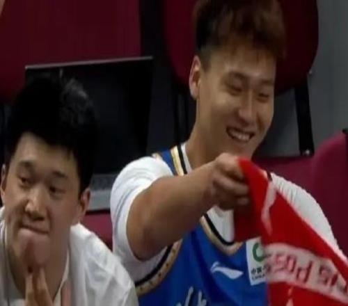北京首钢无缘决赛愁坏郭士强，周琦赵睿曾凡博还能进国家队吗