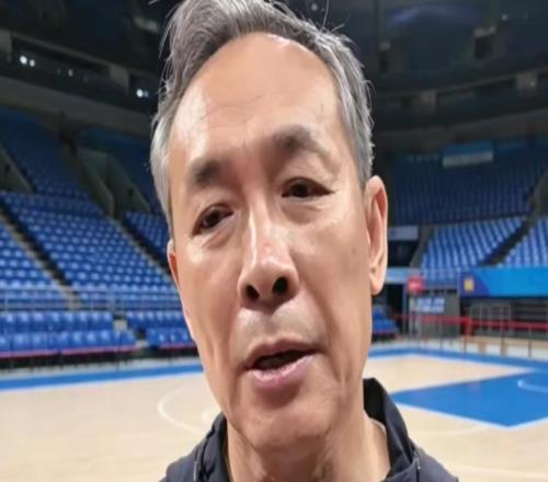 北京被淘汰2人引众怒！赵睿攻守崩盘，许利民被打懵毫无调整！