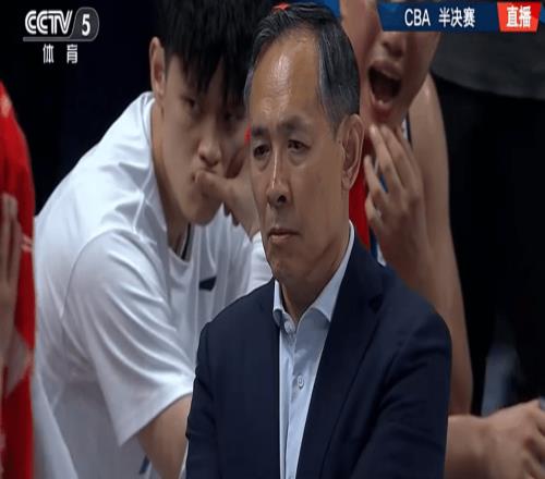 单节39比11！上海31淘汰北京时隔24年重返总决赛