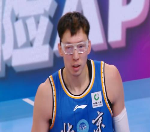 输上海14分！揪出3大“废柴”，坑惨了北汽队