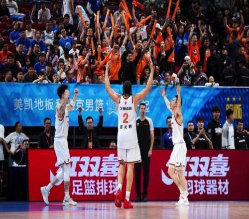 太逗！上海广厦主场相差才169公里方便看球，球迷狂抢票引爆球市