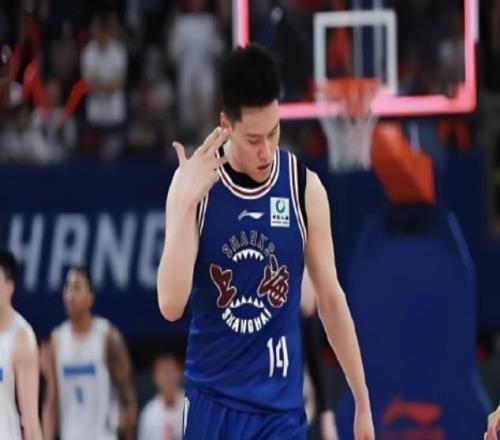 李弘权:我们要把压力转化成动力,全力以赴去拼卫冕冠军广厦