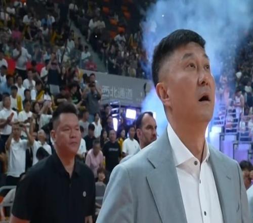 朱芳雨：广东今年的成绩是不及格起码应该进入半决赛行列