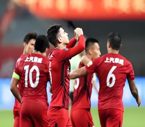 喜讯！上港队夏窗第五外援位置有望迎来久违大鱼助阵，值得期待