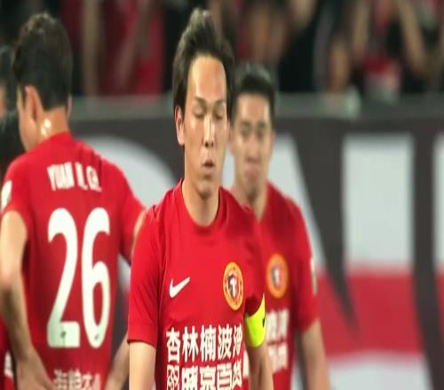 10!辽宁铁人梦幻开局,日本籍外援远射破门,海港队踢得很被动