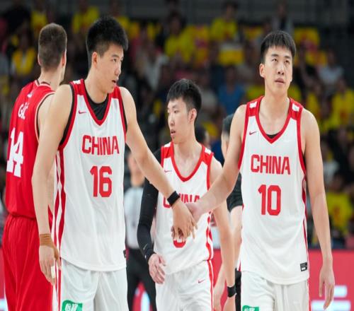 中国男篮vs徳拉尼基前瞻:对手实力不俗非旅游队,男篮新人受期待