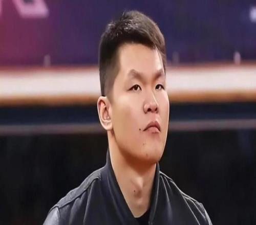 CBA新赛季三外援，广东队提前续约双小外，朱芳雨积极寻找大外援