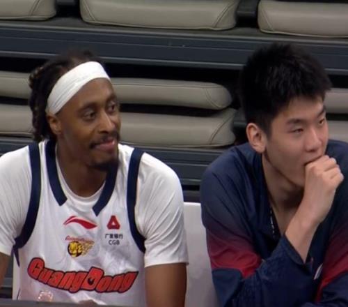 0+0+0!广东逆转深圳他却成全场最失意之人,生涯首次被杜锋弃用