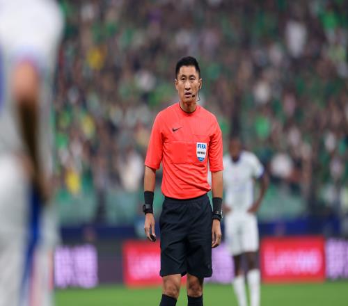 北青:马宁连续两个赛季在工体担任主裁判执法京沪大战_中超直播