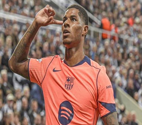 拒巴萨续租请求:曼联强硬坚持3000万报价,不买就让拉什福德回来