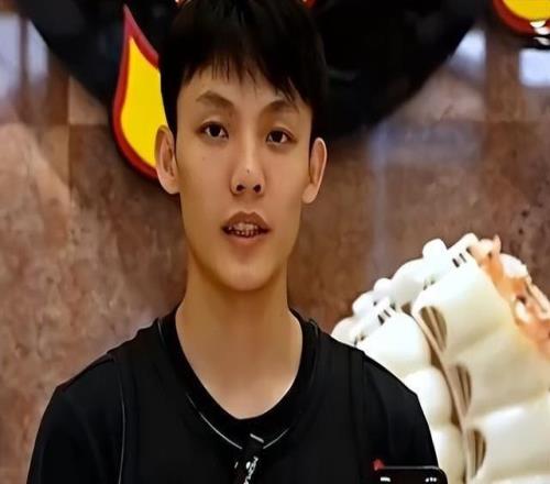 胡明轩等人喊话球迷现场见证京粤大战但新赛季主场多次让球迷寒心