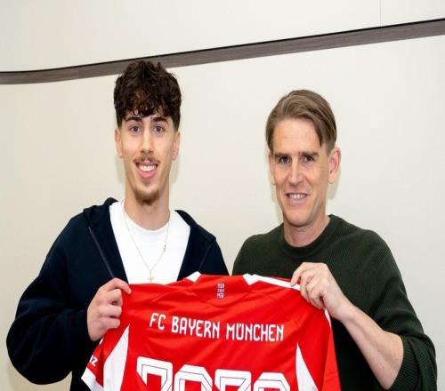 官方:拜仁和19岁葡萄牙小将戴伯尔签下首份职业合同,双方签约至2030