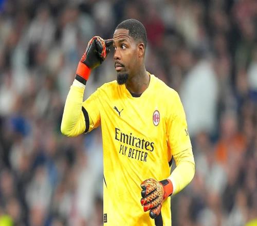 队报:AC米兰有望续约迈尼昂,守门员教练起到了很大的作用