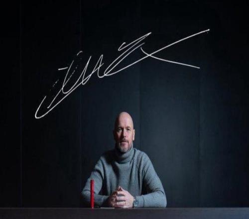 滕哈赫再就业,不当教练当总监