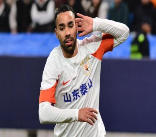 曝瓦科续约只剩官宣!留队已无悬念,洛佩斯或离队,正寻找新中卫