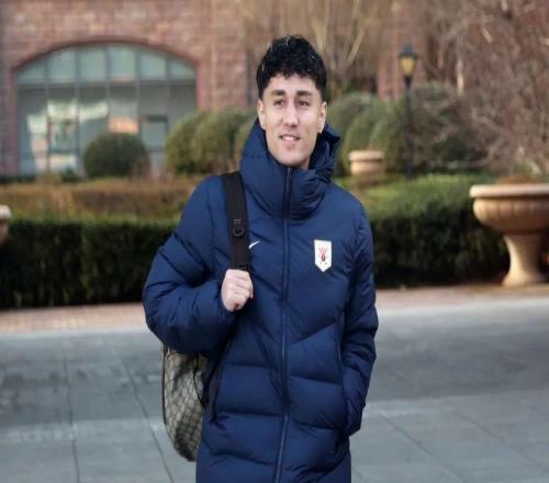 中超泰山一线队与B队赴海南冬训,为期三周,以体能储备为主