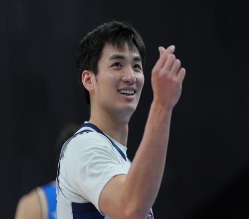 山東男籃絕殺之夜，仍有兩將令人絕望，盡早棄用有利無害