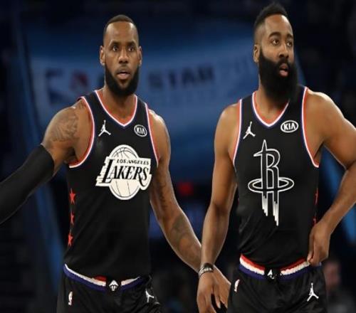 詹皇经纪人发言:当年有他,三冠到手!历史最强组合