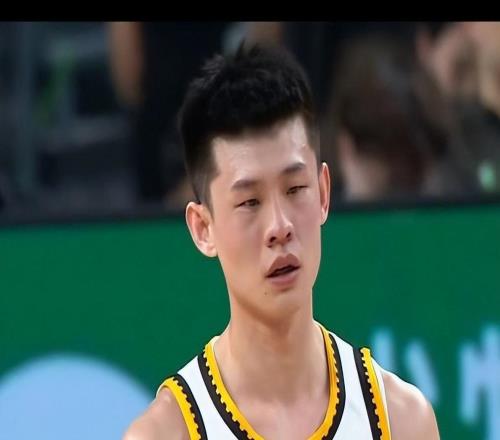 遼寧輸青島揪出混子，遼寧2首發0分，楊鳴甩鍋遭懟，換帥呼聲高