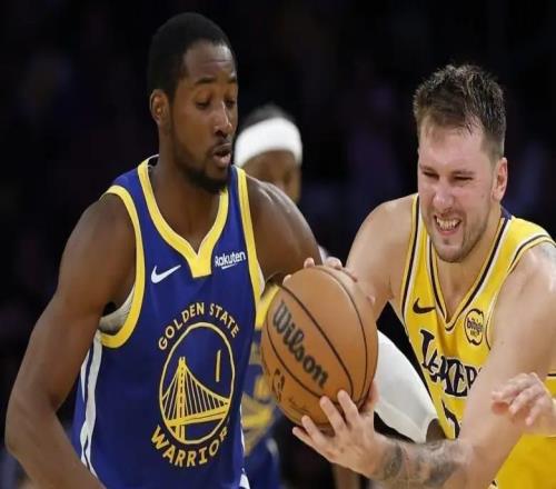 勇記：湖人經(jīng)理是庫明加球迷，他想引進后者作為東契奇搭檔