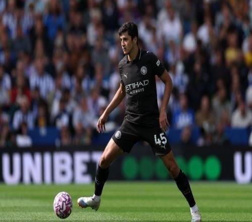 21歲胡桑諾夫未出戰U23亞洲杯，烏茲比賽下半場時他將首發出戰曼市德比