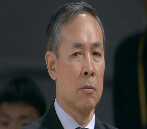 輸山西發布會！許利民不滿攻守仍表揚球隊，周琦再遭眼傷明天檢查