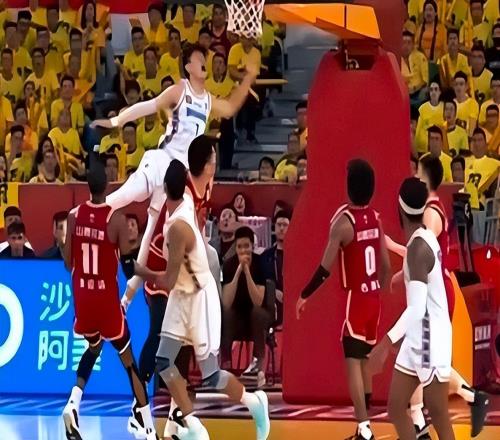 問心無愧！劉傳興否認故意重傷曾凡博，北京首鋼力爭擊敗山西復仇