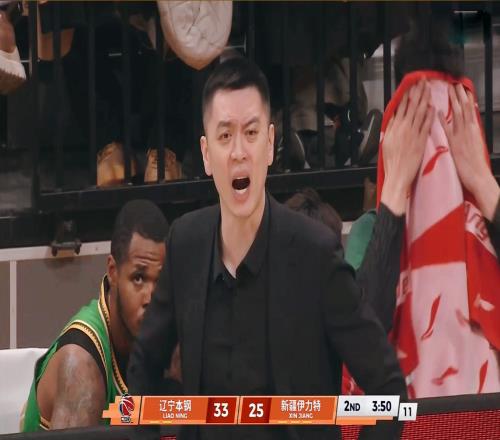 首秀即巔峰！趙繼偉感動全場，CBA焦點大戰(zhàn)：1將，令楊鳴膽戰(zhàn)心驚