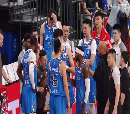 北京輸球揪出最大毒瘤！拿600萬，0分0助+低級失誤，空籃還上不進
