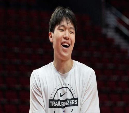 楊瀚森久別發展聯盟高光之外還需提高什么