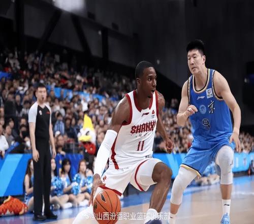 山西6分險(xiǎn)勝北京！賽后數(shù)據(jù)一目了然，不是迪亞洛，最大功臣是他