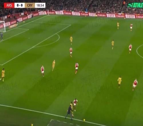 阿爾特塔總是在邊線指揮巴特：要是我就從他頭上扔界外球