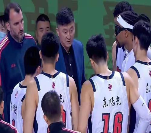 CBA排名大變，廣東隊慘敗收壞消息，遼籃重大喜訊趙繼偉復出