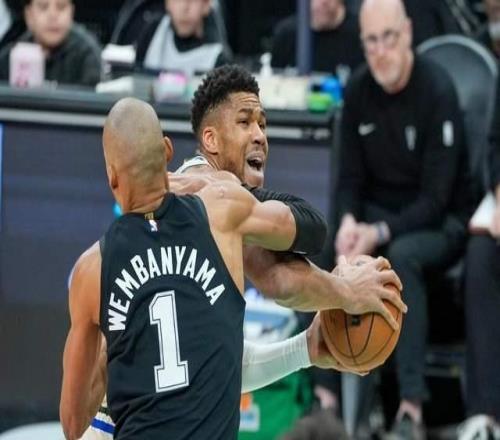 最多落后39分！字母哥21+5難掩失落，文班亞馬22+10三節打卡