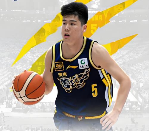 不得不說！胡明軒應該讓出首發，由19歲小將陳家政代替